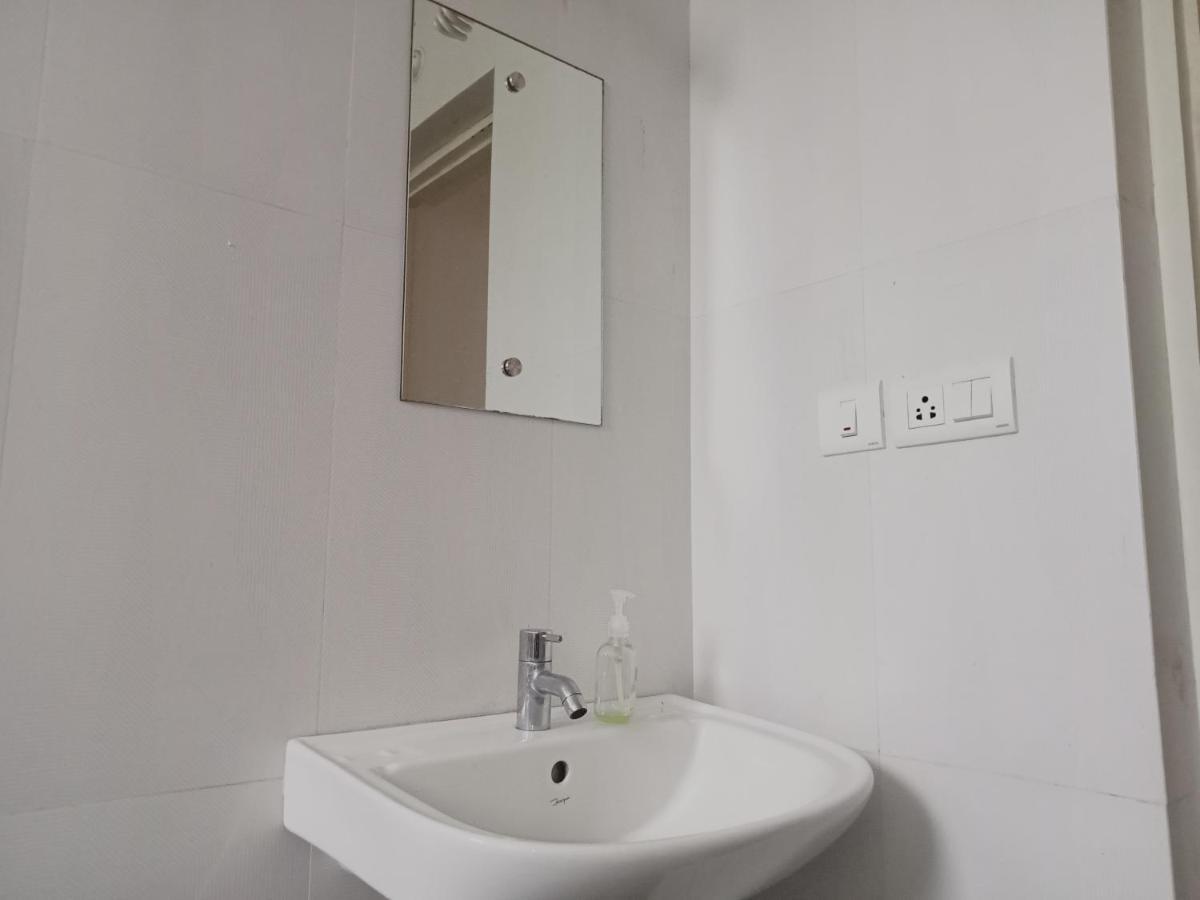 Zalor Residency 2 Apartment Varca Bagian luar foto