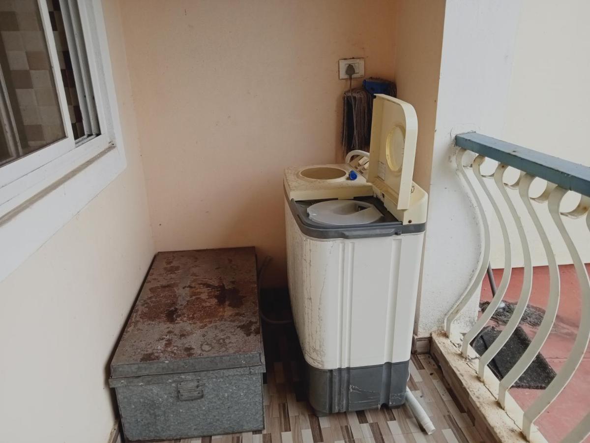 Zalor Residency 2 Apartment Varca Bagian luar foto
