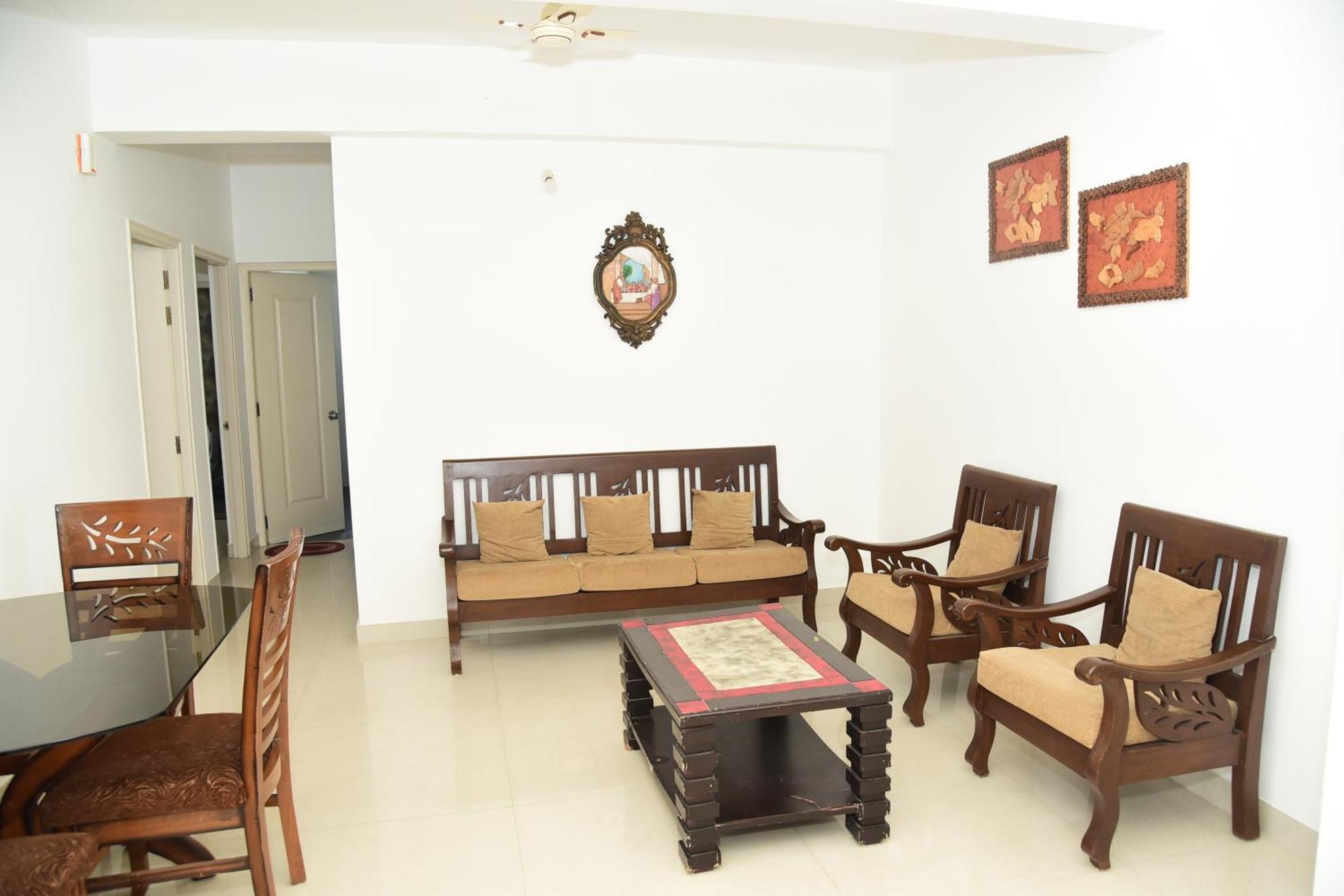 Zalor Residency 2 Apartment Varca Bagian luar foto