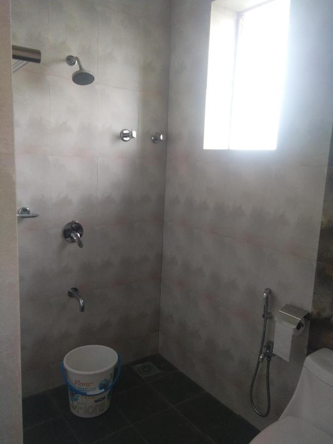 Zalor Residency 2 Apartment Varca Bagian luar foto